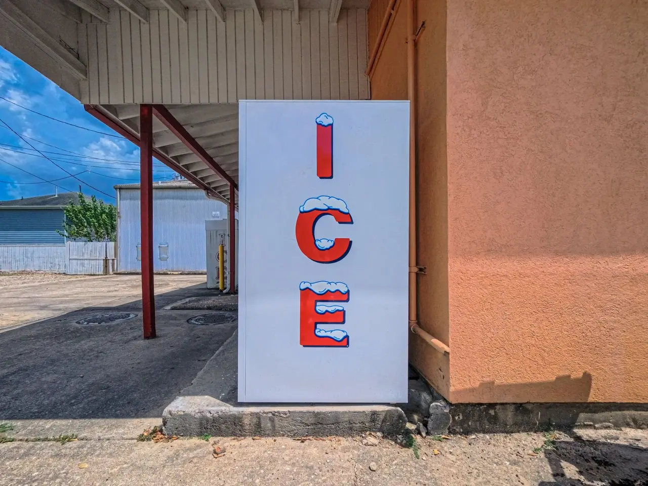 Standalone Ice Maker Repair in South Dakota